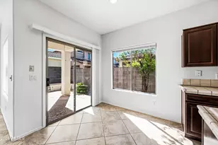 5209 W Shaw Butte Dr, Glendale, AZ 85304 - Photo 10