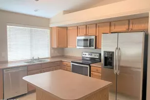 1723 E Erie St, Gilbert, AZ 85295 - Photo 4