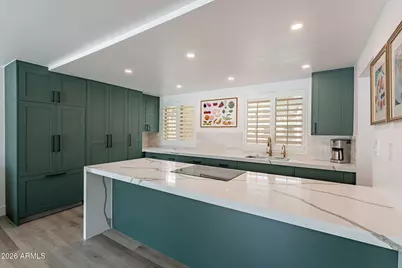 4727 E Lafayette Boulevard #212, Phoenix, AZ 85018 - Photo 2
