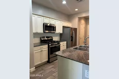 2414 E Hazeltine Way, Gilbert, AZ 85298 - Photo 6