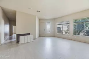 2219 E Valencia Dr, Phoenix, AZ 85042 - Photo 4