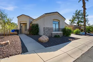 2219 E Valencia Dr, Phoenix, AZ 85042 - Photo 2