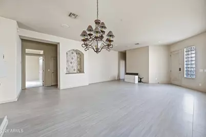 2219 E Valencia Drive, Phoenix, AZ 85042 - Photo 6
