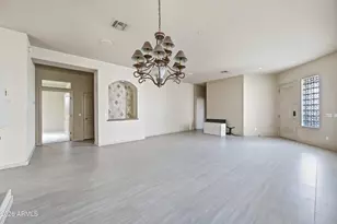 2219 E Valencia Dr, Phoenix, AZ 85042 - Photo 6