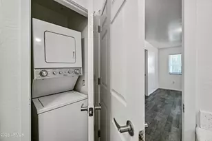 3065 N 67th Ave, Phoenix, AZ 85033 - Photo 18