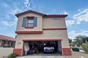 1032 E Cantebria Dr, Gilbert, AZ 85296 - Photo 2