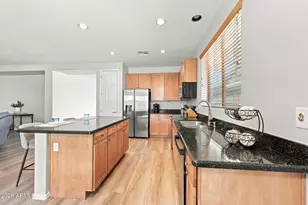 18391 W Stinson Dr, Surprise, AZ 85374 - Photo 12
