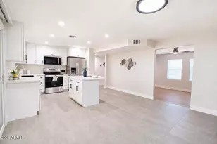 552 N Hobson Plaza, Mesa, AZ 85203 - Photo 6