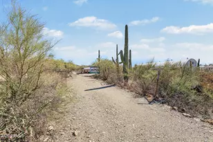 32171 S Maggie Mine Rd, Black Canyon City, AZ 85324 - Photo 1