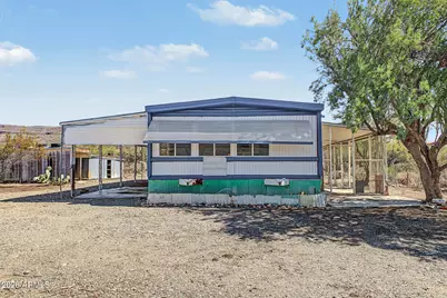 32171 S Maggie Mine Road, Black Canyon City, AZ 85324 - Photo 2