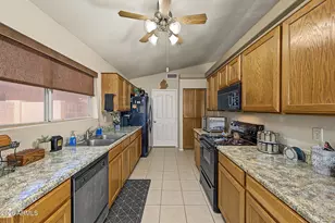 645 W Naranja Ave, Mesa, AZ 85210 - Photo 10