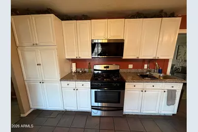 2656 N 48th Lane, Phoenix, AZ 85035 - Photo 14