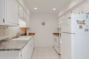 10025 W Forrester Dr, Sun City, AZ 85351 - Photo 10