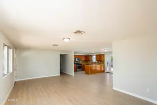 3525 E Hearn Rd, Phoenix, AZ 85032 - Photo 4