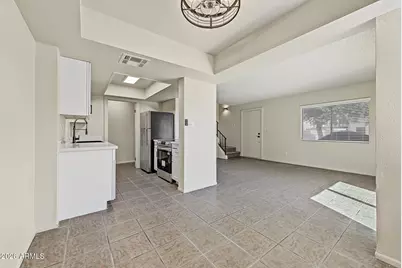 5969 N 48th Drive, Glendale, AZ 85301 - Photo 8