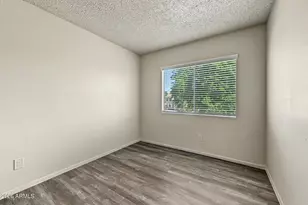 5969 N 48th Dr, Glendale, AZ 85301 - Photo 16