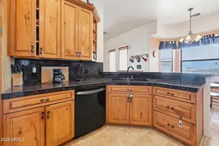 21139 W Caravaggio Ln, Wittmann, AZ 85361 - Photo 22