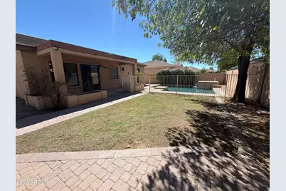 16148 W Glenrosa Avenue, Goodyear, AZ 85395 - Photo 22