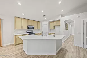 2521 W Darrel Rd, Phoenix, AZ 85041 - Photo 18