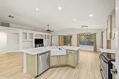 2521 W Darrel Road, Phoenix, AZ 85041 - Photo 20