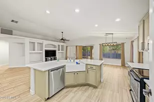 2521 W Darrel Rd, Phoenix, AZ 85041 - Photo 20