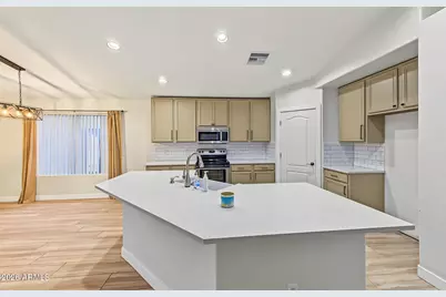 2521 W Darrel Road, Phoenix, AZ 85041 - Photo 10
