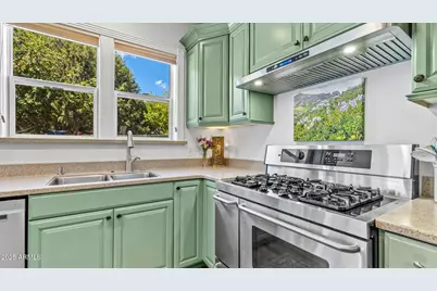 303 W Juniper Avenue, Flagstaff, AZ 86001 - Photo 16