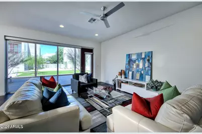 4700 N 40th Street #Apt 109, Phoenix, AZ 85018 - Photo 4