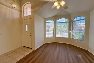 9765 W Yukon Dr, Peoria, AZ 85382 - Photo 8