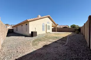 9765 W Yukon Dr, Peoria, AZ 85382 - Photo 34
