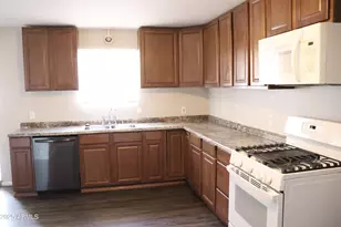 1052 S Chaparral Circle, Sierra Vista, AZ 85635 - Photo 6