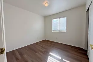 11171 W Griswold Rd, Peoria, AZ 85345 - Photo 24