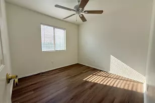 11171 W Griswold Rd, Peoria, AZ 85345 - Photo 26