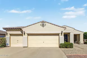2498 E Erie Ct, Gilbert, AZ 85295 - Photo 2