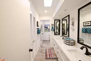 16 E Calavar Rd, Phoenix, AZ 85022 - Photo 48