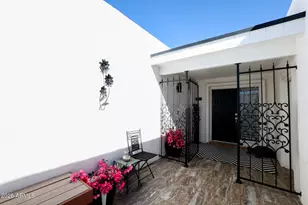 16 E Calavar Rd, Phoenix, AZ 85022 - Photo 10