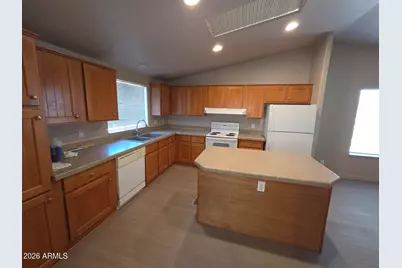 40709 N 253rd Avenue, Morristown, AZ 85342 - Photo 4