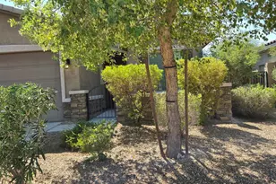 17439 W Eagle Ct, Goodyear, AZ 85338 - Photo 4