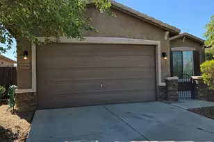 17439 W Eagle Ct, Goodyear, AZ 85338 - Photo 2