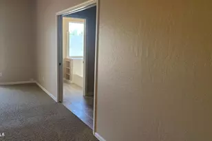1002 E Hearne Way, Gilbert, AZ 85234 - Photo 40