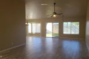 1002 E Hearne Way, Gilbert, AZ 85234 - Photo 14