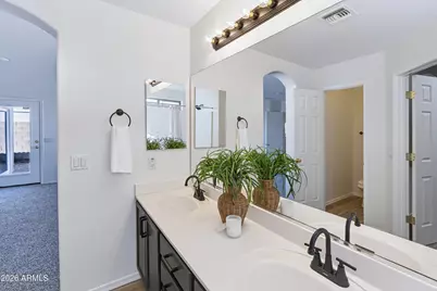 15538 W Port Royale Lane, Surprise, AZ 85379 - Photo 26