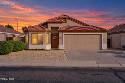 15538 W Port Royale Lane, Surprise, AZ 85379 - Photo 2