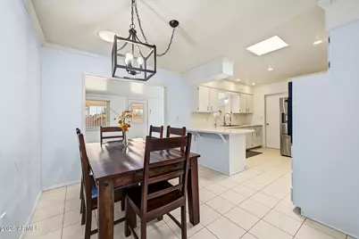 10227 N 108th Avenue, Sun City, AZ 85351 - Photo 8