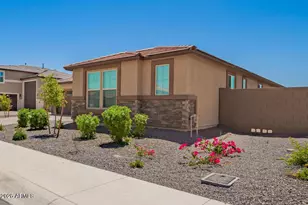 18549 W Seldon Ln, Waddell, AZ 85355 - Photo 30