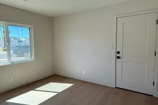 5220 E Winchcomb Dr, Scottsdale, AZ 85254 - Photo 8