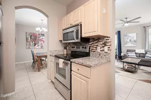 1411 E Orangewood Ave, Phoenix, AZ 85020 - Photo 10