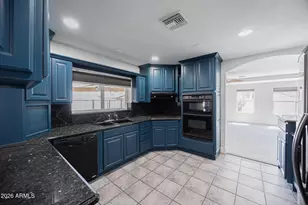 1341 E Garnet Cir, Mesa, AZ 85204 - Photo 10
