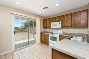 15193 W Adams St, Goodyear, AZ 85338 - Photo 10