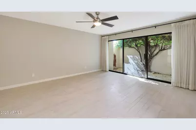 2422 E Oregon Avenue, Phoenix, AZ 85016 - Photo 14
